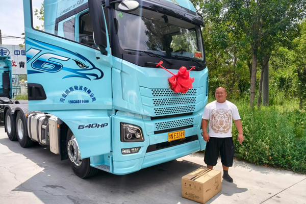DƬ37.jpg