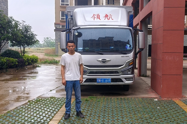 DƬ16.jpg