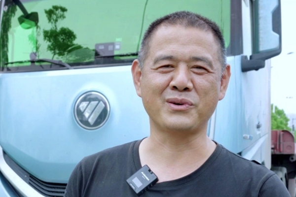 DƬ4.jpg