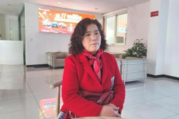 DƬ23.jpg