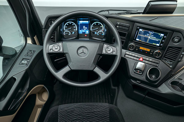 06. Actros Fṩýw{œϵy(tng)AҊѲȶNx.jpg