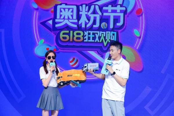 DƬ9.jpg