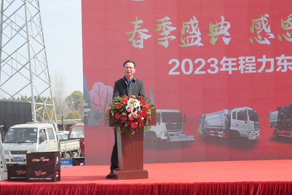 DƬ25.jpg