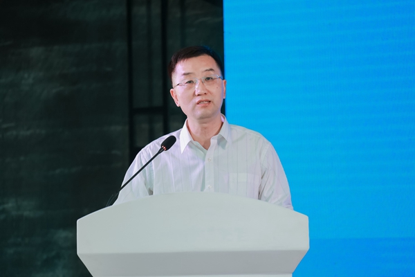 DƬ37.jpg