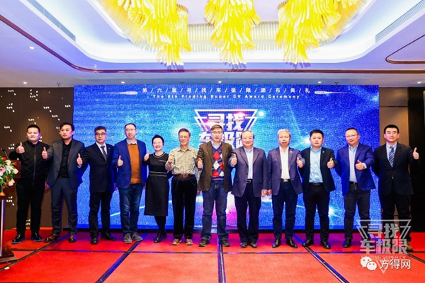 DƬ4.jpg
