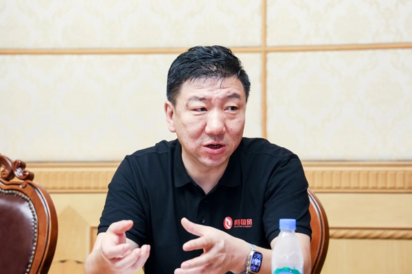 DƬ16.jpg