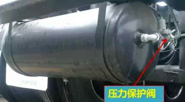 598-160Q2091U3V0.jpg